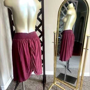 818 Maroon Skirt size M